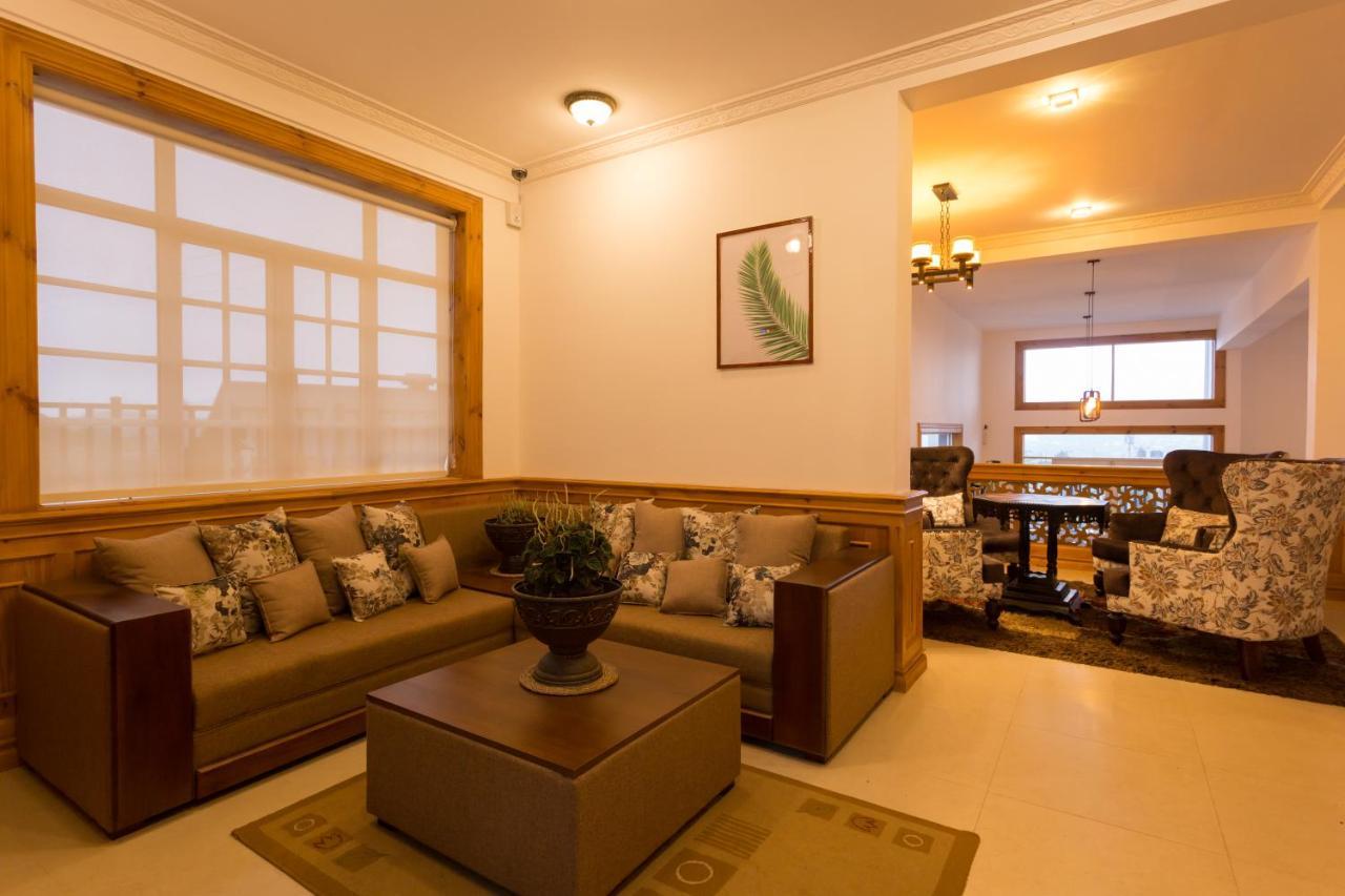 נוארה אליה C I Residence מראה חיצוני תמונה