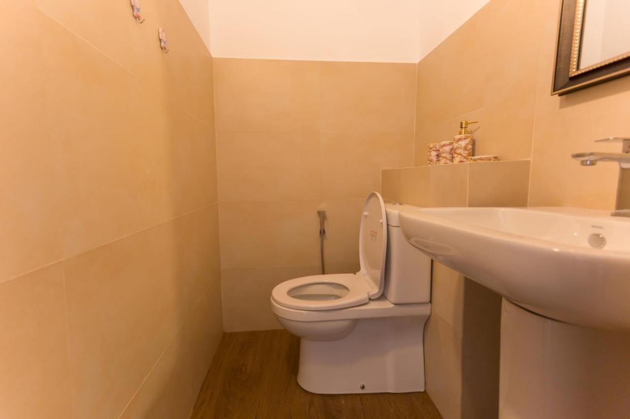 נוארה אליה C I Residence מראה חיצוני תמונה