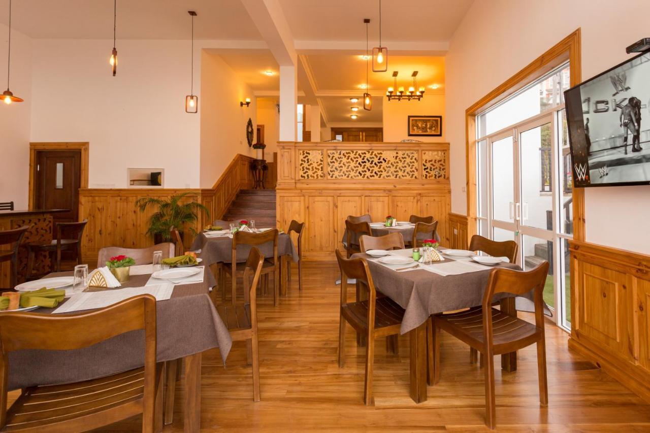 נוארה אליה C I Residence מראה חיצוני תמונה
