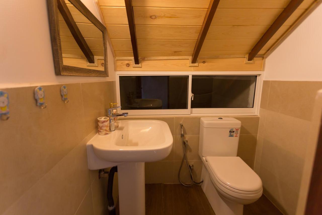נוארה אליה C I Residence מראה חיצוני תמונה
